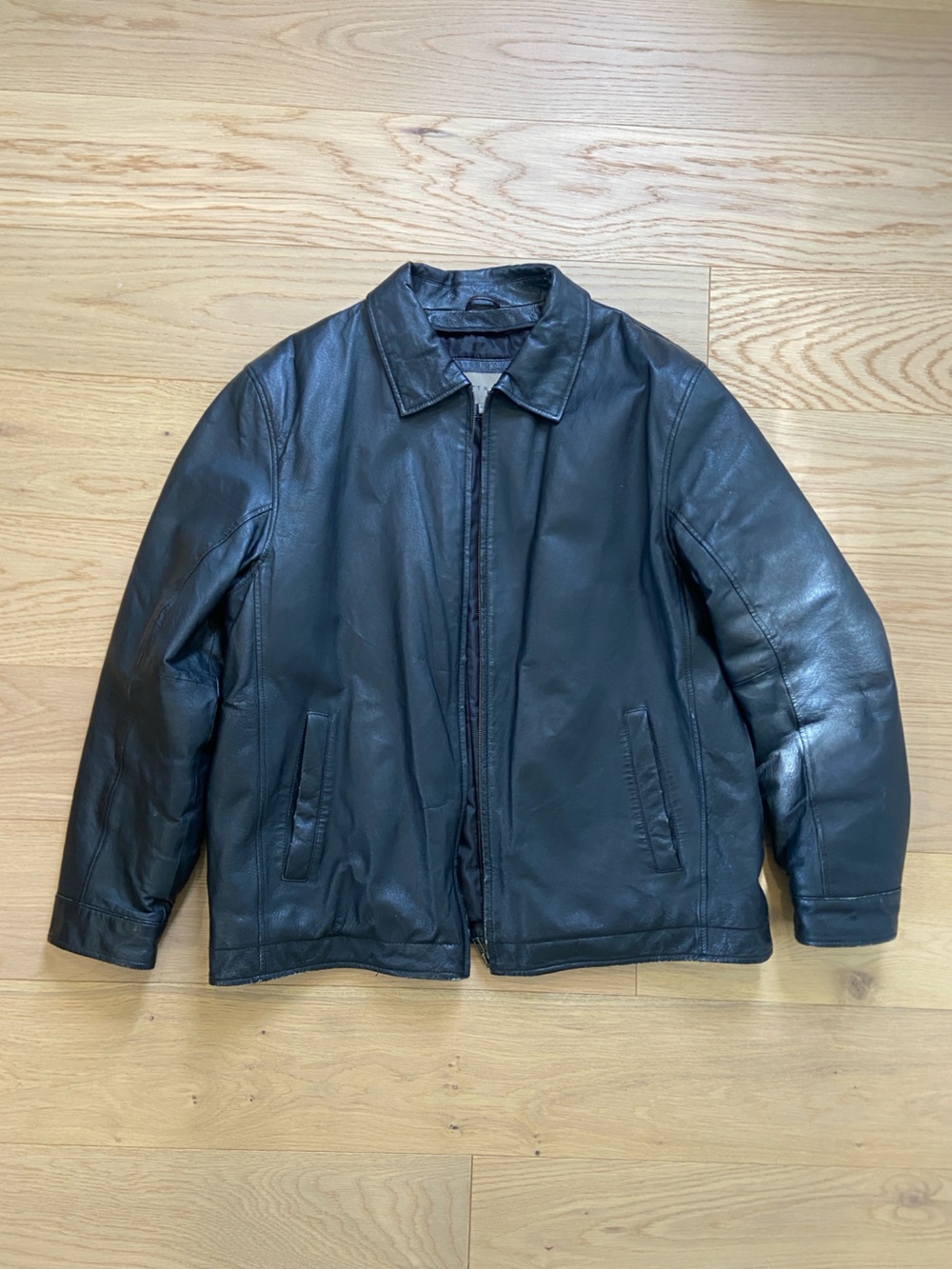 Vintage Retreat Black Leather Jacket Size Large 42-44 Boxy Baggy 90s